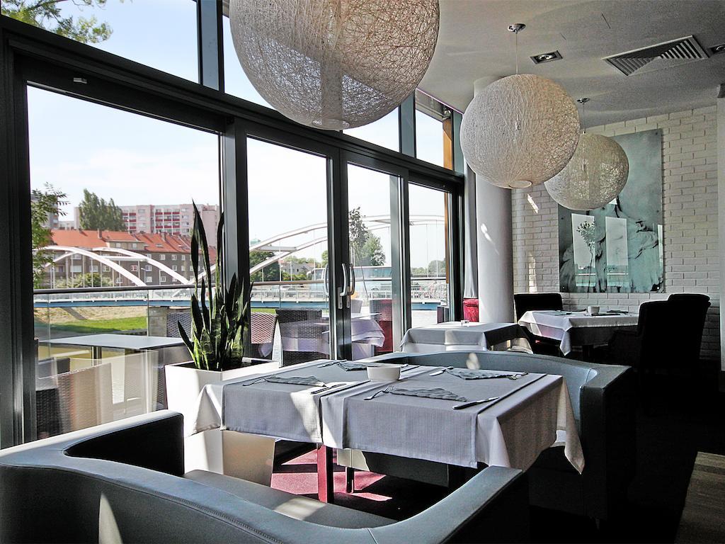 Piano Hotel & Restaurant Opole Exterior photo